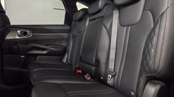 2023 (73) KIA SORENTO 1.6 T-GDi HEV Edition 5dr Auto 5989471