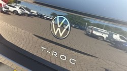 2022 (22) VOLKSWAGEN T-ROC 1.5 TSI Life 5dr 5439590
