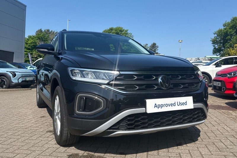 2022 (22) VOLKSWAGEN T-ROC 1.5 TSI Life 5dr 5439587