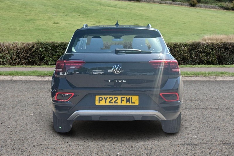 2022 (22) VOLKSWAGEN T-ROC 1.5 TSI Life 5dr 5439562