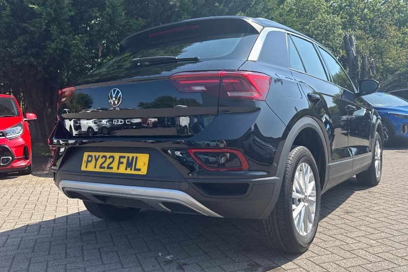 2022 (22) VOLKSWAGEN T-ROC 1.5 TSI Life 5dr 5439589