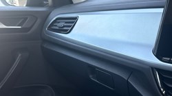 2022 (22) VOLKSWAGEN T-ROC 1.5 TSI Life 5dr 5439580