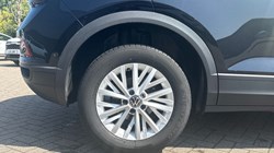 2022 (22) VOLKSWAGEN T-ROC 1.5 TSI Life 5dr 5439564