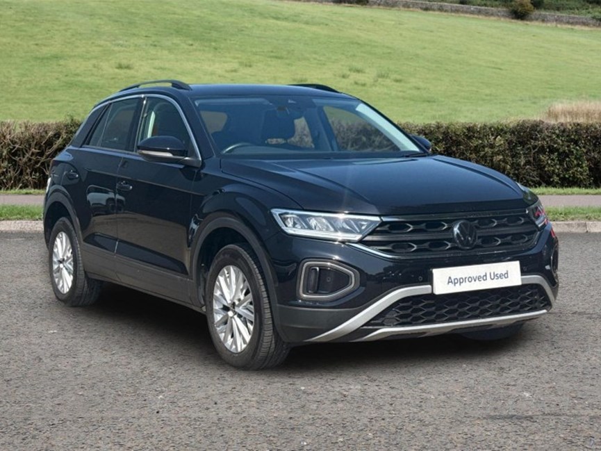 2022 (22) VOLKSWAGEN T-ROC 1.5 TSI Life 5dr