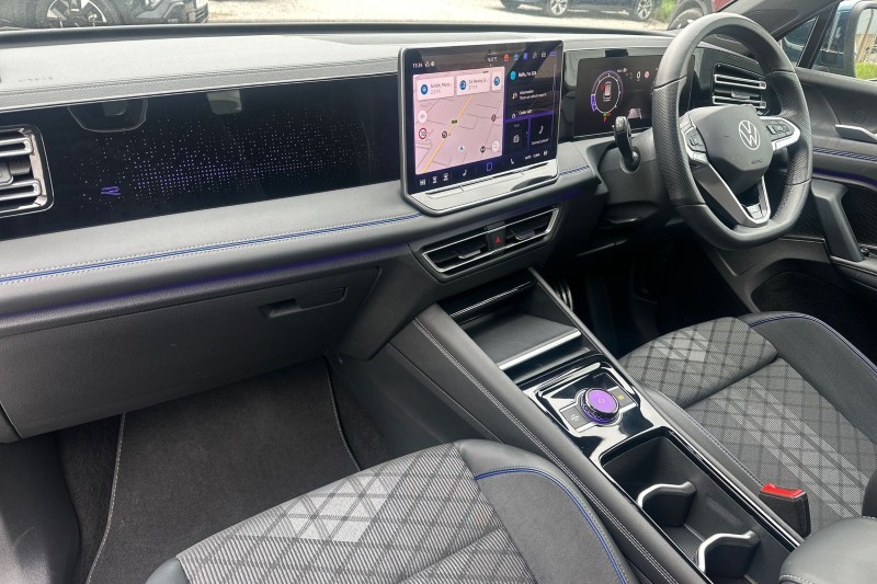 2024 (74) VOLKSWAGEN TIGUAN 2.0 TDI R-Line 5dr DSG 5436372