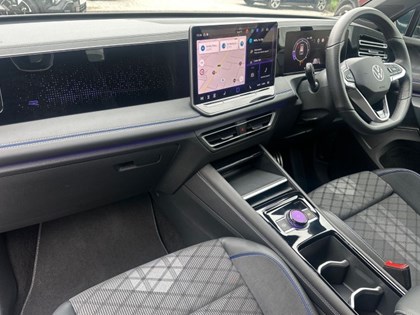 2024 (74) VOLKSWAGEN TIGUAN 2.0 TDI R-Line 5dr DSG