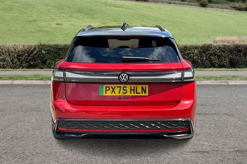 2025 (75) VOLKSWAGEN ID.7 250kW 4MOTION GTX Plus 86kWh 5dr Auto 5423185