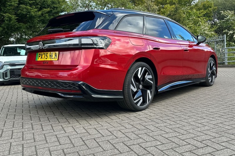 2025 (75) VOLKSWAGEN ID.7 250kW 4MOTION GTX Plus 86kWh 5dr Auto 5423219