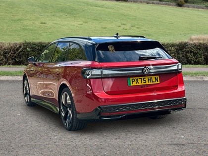 2025 (75) VOLKSWAGEN ID.7 250kW 4MOTION GTX Plus 86kWh 5dr Auto