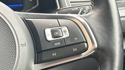 2021 (71) VOLKSWAGEN T-ROC 2.0 TDI R-Line 5dr DSG 5437154
