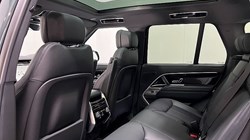 LAND ROVER RANGE ROVER 3.0 P460e HSE 4dr Auto 4250280