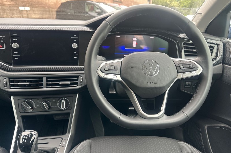 2025 (75) VOLKSWAGEN TAIGO 1.0 TSI Life 5dr 5436621