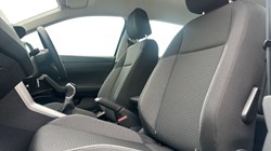 2025 (75) VOLKSWAGEN TAIGO 1.0 TSI Life 5dr 5436603