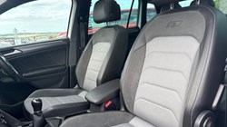 2020 (20) VOLKSWAGEN TIGUAN 1.5 TSi EVO 150 SEL 5dr DSG 5447349