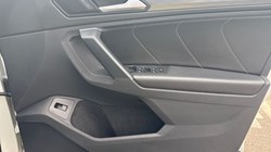 2020 (20) VOLKSWAGEN TIGUAN 1.5 TSi EVO 150 SEL 5dr DSG 5447330