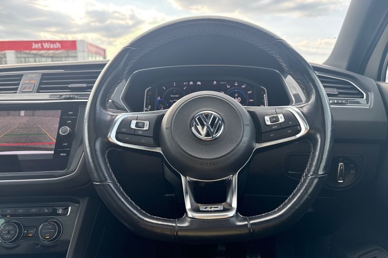 2020 (20) VOLKSWAGEN TIGUAN 1.5 TSi EVO 150 SEL 5dr DSG 5447336