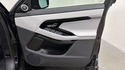 LAND ROVER RANGE ROVER EVOQUE 1.5 P270e Dynamic SE 5dr Auto 4865826