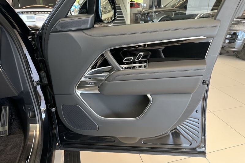  LAND ROVER RANGE ROVER 3.0 P460e HSE 4dr Auto 4099458