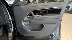 LAND ROVER RANGE ROVER 3.0 P460e HSE 4dr Auto 4099458