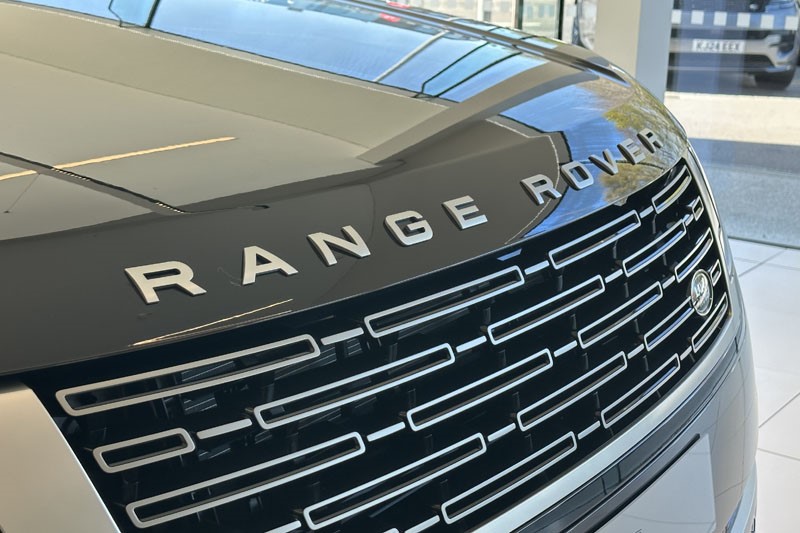  LAND ROVER RANGE ROVER 3.0 P460e HSE 4dr Auto 4099438