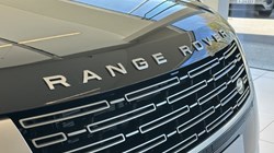 LAND ROVER RANGE ROVER 3.0 P460e HSE 4dr Auto 4099438