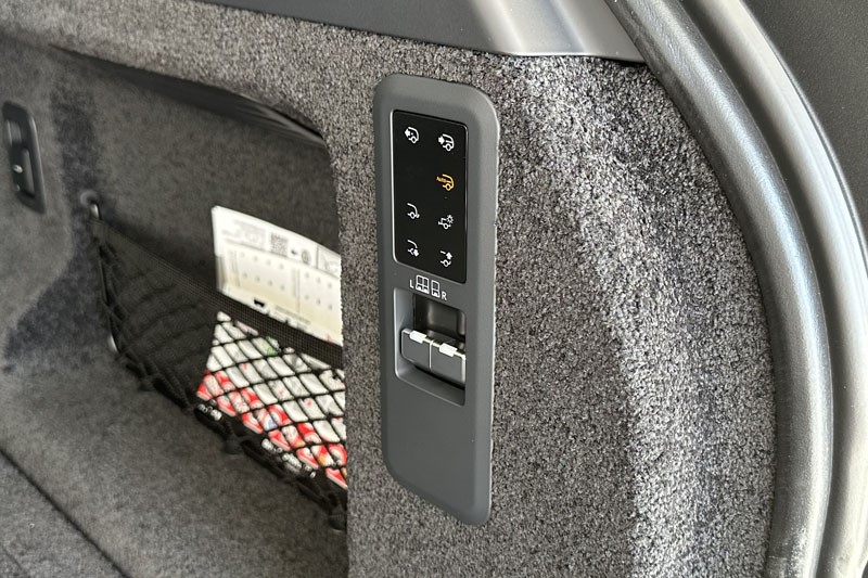  LAND ROVER RANGE ROVER 3.0 P460e HSE 4dr Auto 4099453