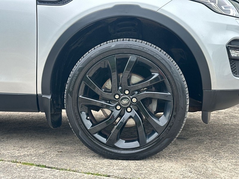 2017 (67) LAND ROVER DISCOVERY SPORT 2.0 TD4 180 HSE Black 5dr Auto 5472896