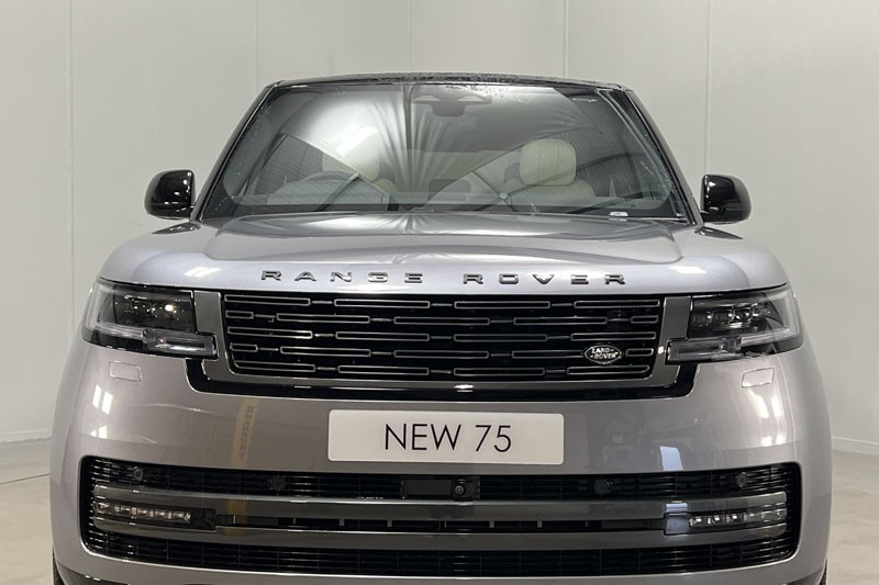  LAND ROVER RANGE ROVER 3.0 D350 SE 4dr Auto 4659108