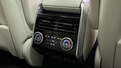 LAND ROVER RANGE ROVER 3.0 D350 SE 4dr Auto 4659070