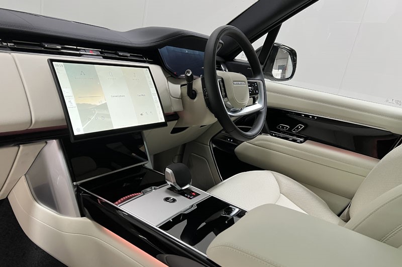  LAND ROVER RANGE ROVER 3.0 D350 SE 4dr Auto 4659094