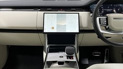 LAND ROVER RANGE ROVER 3.0 D350 SE 4dr Auto 4659069