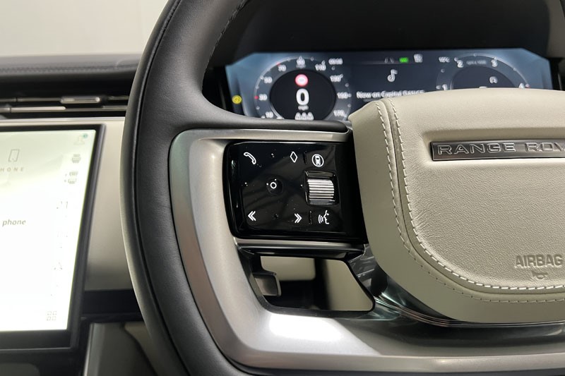  LAND ROVER RANGE ROVER 3.0 D350 SE 4dr Auto 4659079