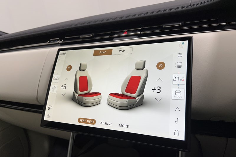  LAND ROVER RANGE ROVER 3.0 D350 SE 4dr Auto 4659089