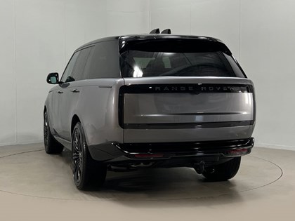 LAND ROVER RANGE ROVER 3.0 D350 SE 4dr Auto