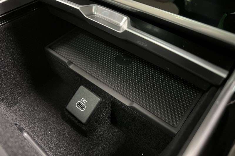  LAND ROVER RANGE ROVER 3.0 D350 SE 4dr Auto 4659082