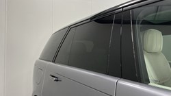 LAND ROVER RANGE ROVER 3.0 D350 SE 4dr Auto 4659103