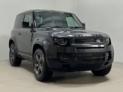 LAND ROVER DEFENDER 3.0 D250 X-Dynamic SE 90 3dr Auto