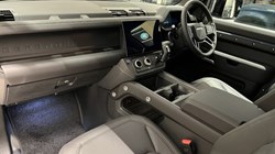 LAND ROVER DEFENDER 3.0 D250 X-Dynamic SE 90 3dr Auto 4852758