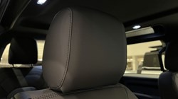 LAND ROVER DEFENDER 3.0 D250 X-Dynamic SE 90 3dr Auto 4852767