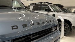 LAND ROVER DEFENDER 3.0 D250 X-Dynamic SE 90 3dr Auto 4852745