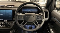 LAND ROVER DEFENDER 3.0 D250 X-Dynamic SE 90 3dr Auto 4852770