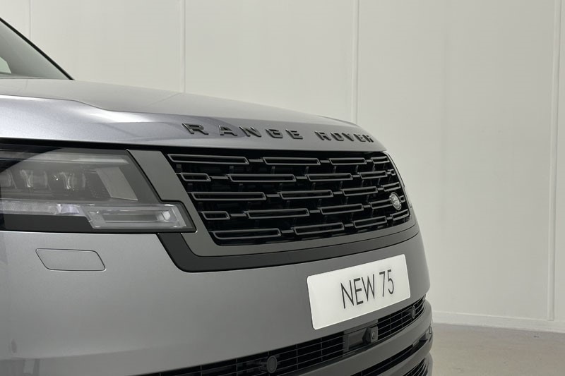  LAND ROVER RANGE ROVER 3.0 D350 SE 4dr Auto 4583535