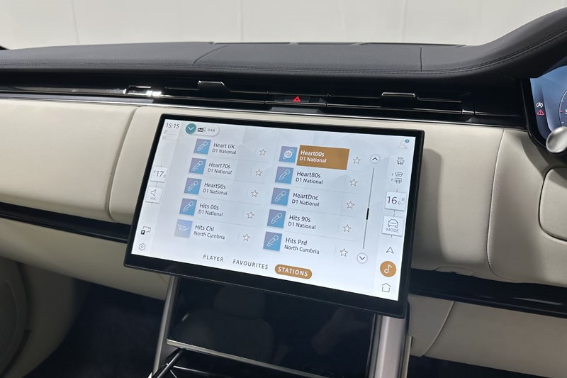  LAND ROVER RANGE ROVER 3.0 D350 SE 4dr Auto 4583509