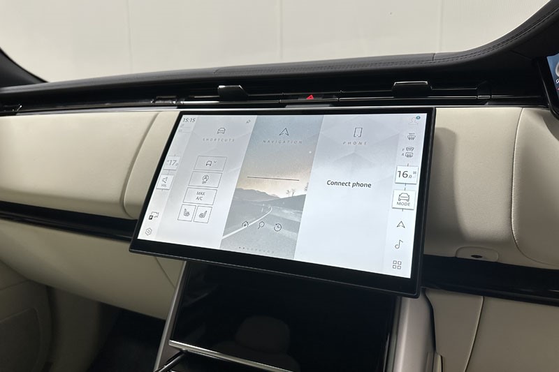  LAND ROVER RANGE ROVER 3.0 D350 SE 4dr Auto 4583506