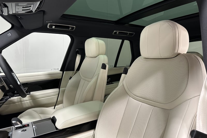  LAND ROVER RANGE ROVER 3.0 D350 SE 4dr Auto 4583518