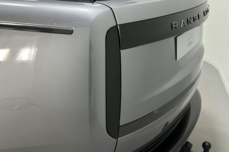  LAND ROVER RANGE ROVER 3.0 D350 SE 4dr Auto 4583527