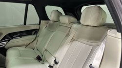 LAND ROVER RANGE ROVER 3.0 D350 SE 4dr Auto 4583520