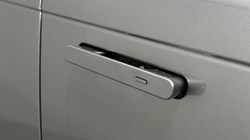 LAND ROVER RANGE ROVER 3.0 D350 SE 4dr Auto 4583531