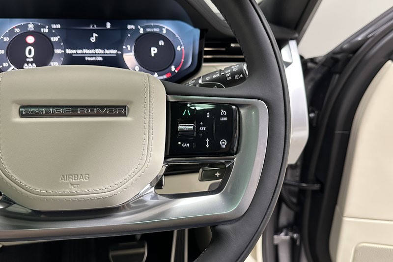  LAND ROVER RANGE ROVER 3.0 D350 SE 4dr Auto 4583503