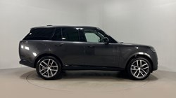 LAND ROVER RANGE ROVER 3.0 D300 HSE 4dr Auto 4724495